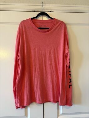 Municipal Men’s Long-Sleeve Crewneck Shirt in Coral Pink